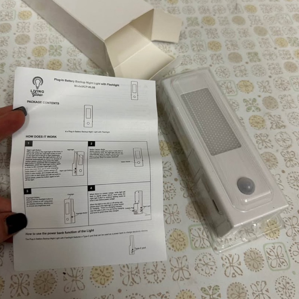 White LED Night Light or Flashlight